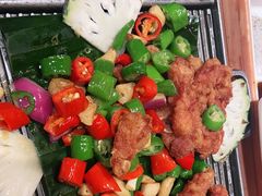 -老滇山寨•云南特色菜•地方菜•民族风情歌舞表演(金碧店)