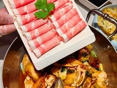 -七欣天香辣蟹火锅(闵行浦江欢乐颂店)