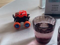 -静之湖湖畔餐厅