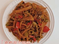 -南雄雄州土菜餐厅(粤北大厦店)