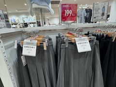 -优衣库(东莞汇一城店)