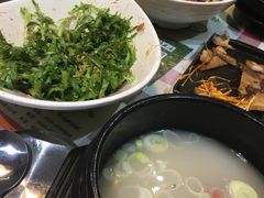 -益百岁牛尾汤(香山路店)