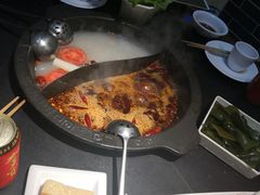 -怡品川宇火锅(宝立方店)