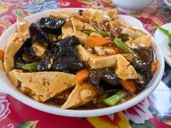 -何适山庄 ·可团建(水长城P2停车场店)