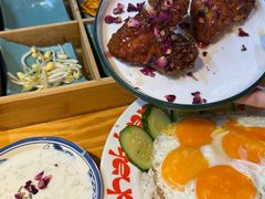 -勺子米线·云南传统小吃市集(四方街店)