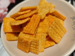 -老牌坊云南鱼豆花火锅(哈西万达店)