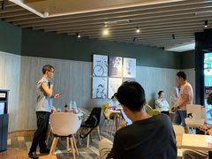 -肯德基(中纬店)