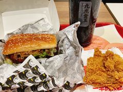 -肯德基(珠峰店)