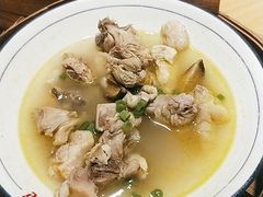 -十八碗(海口吾悦广场店)