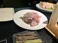 -得意咚瓜·顺德鱼生·冬瓜火锅(深圳首店)