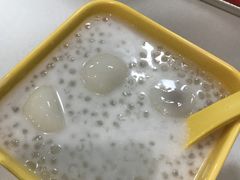正麻蓉汤丸-芬芳甜品(东风西路店)