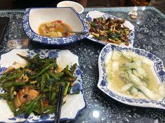 -记忆湘菜馆(芙蓉镇店)