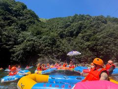-安吉龙王山峡谷漂流
