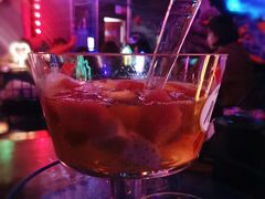 -UP嘻哈酒吧(粉巢店)