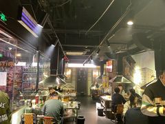大堂-马路牙子地桌烤肉(工体店)