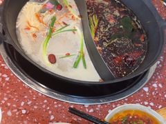 -赵美丽·重庆社区火锅·直营店(火车东站·中豪国际店)