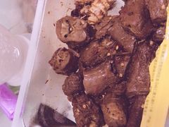 -周黑鸭(郑州中原区华山路中原万达沃尔玛店)