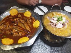 -靠山屯东北农家菜(八龙桥雅苑店)