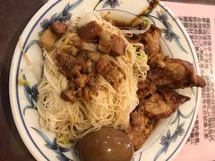 猪脚面线-阿水狮猪脚大王-林强家分店(台中汉口路)