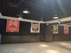-零下舞度·街舞连锁机构(万科中心店)