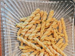 -江间有味·拼烧·鱼鲜·粤式靓汤(汉口江滩店)