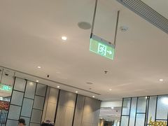 -海底捞火锅(咸阳丽彩万达店)