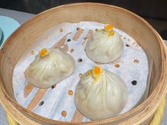 蟹粉鲜肉小笼-蟹榭·本帮江浙菜·蟹宴(五角场合生汇商场店)
