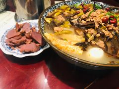 -螺世纪螺蛳粉·桂味小排档(裕德店)