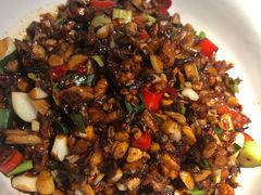 -洞庭土菜小炒馆(易发广场店)