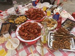 -辣妹子烧烤店(河北大道店)