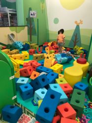 -莫莉幻想儿童乐园(深圳东湖永旺店)