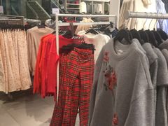 -H&M(鹏欣水游城店)