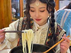 -勺子米线·云南传统小吃市集(四方街店)