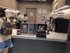 -瑞幸咖啡(新生活广场紫金山路店)
