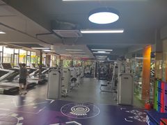 -耀恒健身(南浦地铁店)