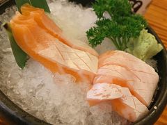 三文鱼大脂厚切-坂吉屋·居酒屋深夜食堂(龙湖店)
