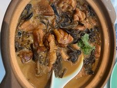 小鸡炖榛蘑-止观小馆·辽河口渔家菜(王府井店)