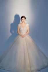 点击看大图 -第一夫人婚纱摄影(南京店)