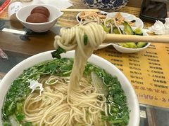 -东方宫·中国兰州牛肉拉面清真(三里屯店)