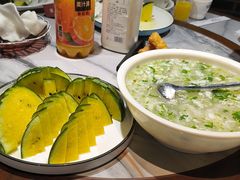-东口码头·烧鸽子·鱼头泡饼·地方菜(金鹰悦城店)