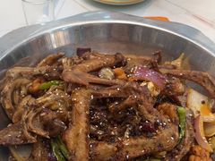 -休记光头香辣蟹干锅(绵竹店)