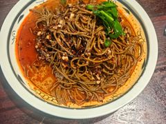 -蓝田九大碗民俗食府(蓝田店)