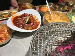 -草家酱蟹炭火烤肉店(珲春南路一店)