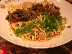 双椒鸡杂汤面-贰拾捌味·宜宾燃面(春熙路旗舰店)