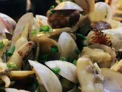 -虾弄弄海派小龙虾·牛羊蝎子火锅