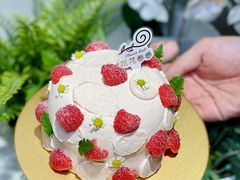 -花花卷卷·鲜食蛋糕(静安久光百货店)