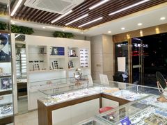 -明月眼镜(三坝店)