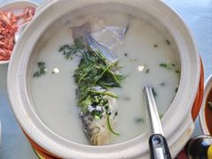 -天乐农家鱼头王(天目湖店)