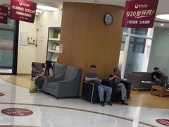-雅悦齿科(顾村公园店)