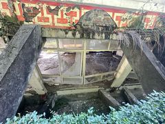 -四川汶川特大地震漩口中学遗址
